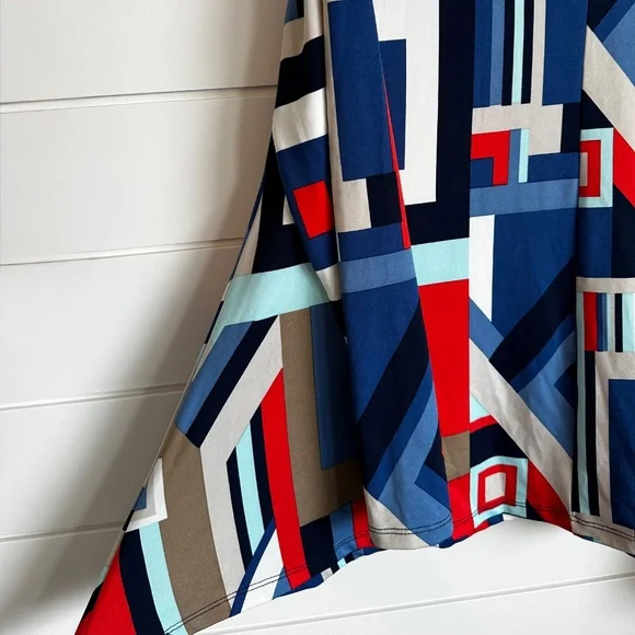 Clientele Geometric Print Tunic Top Made in Canada Blue Red - Picture 5 of 6